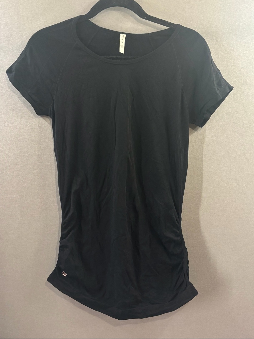 Athleta Women’s Black Short Sleeve Tee - Lightweight Casual Top stretchy large